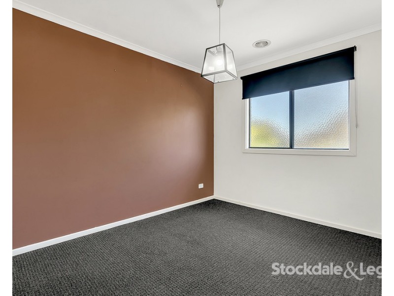 42 Highbury Circuit, Craigieburn VIC 3064