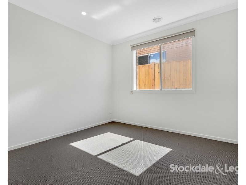 14 Welland Drive, Mickleham VIC 3064