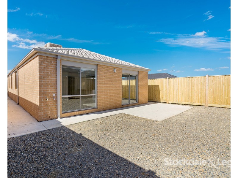 14 Welland Drive, Mickleham VIC 3064