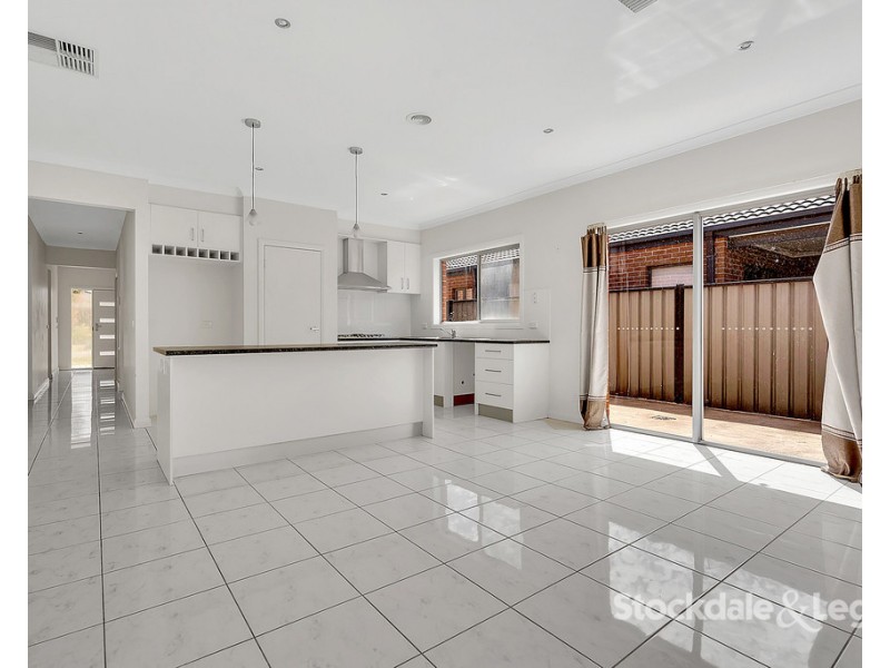 477 Grand Boulevard, Craigieburn VIC 3064