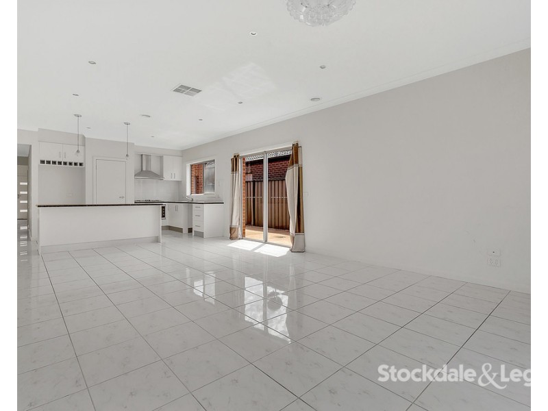 477 Grand Boulevard, Craigieburn VIC 3064