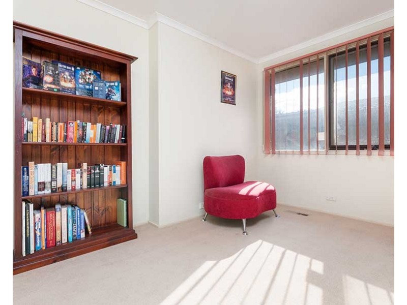 4 Grinstead Court, Craigieburn VIC 3064