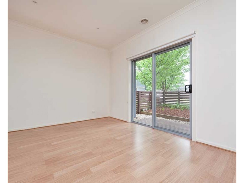 6/8 Moresby Court, Craigieburn VIC 3064