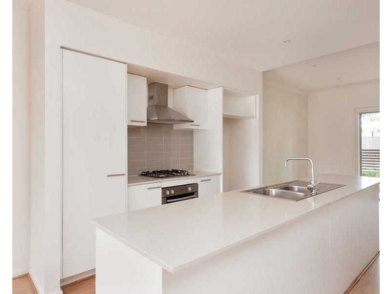 6/8 Moresby Court, Craigieburn VIC 3064