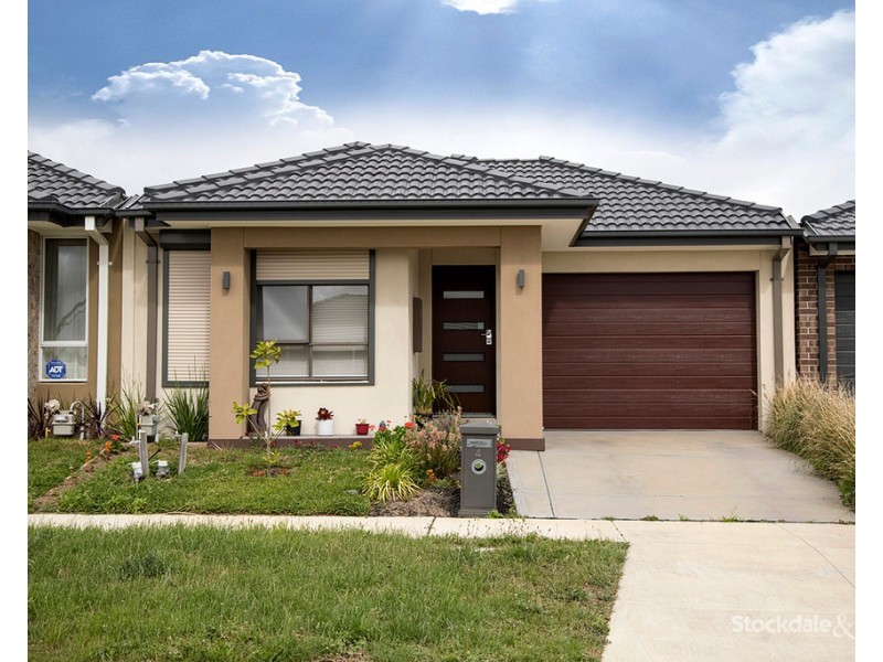 4 Latchford Drive, Mickleham VIC 3064