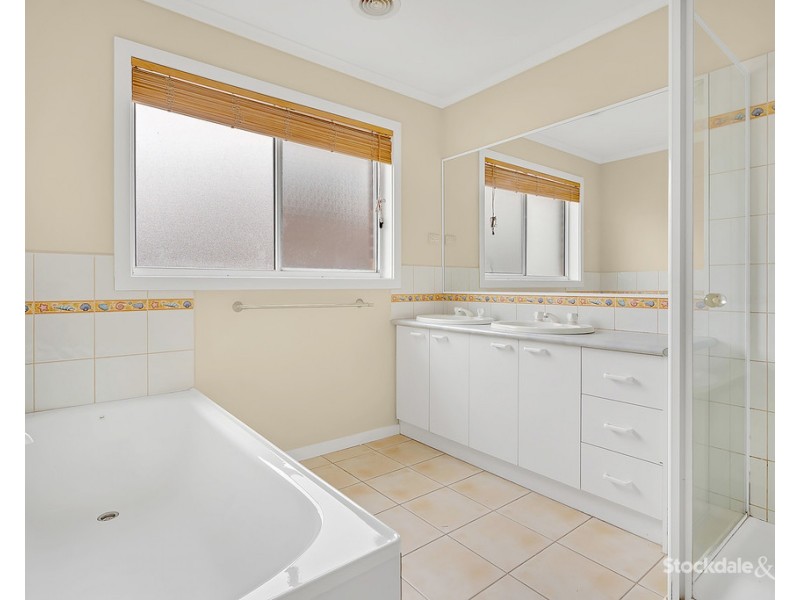 1 Chappell Court, Sunbury VIC 3429