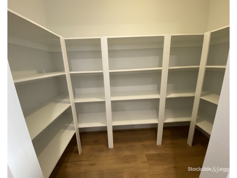 34 Maiden Drive, Sunbury VIC 3429