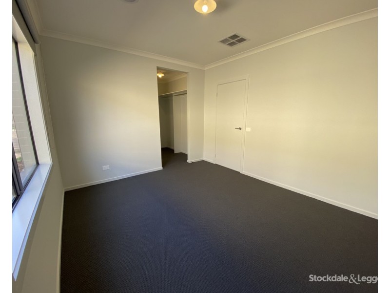 34 Maiden Drive, Sunbury VIC 3429