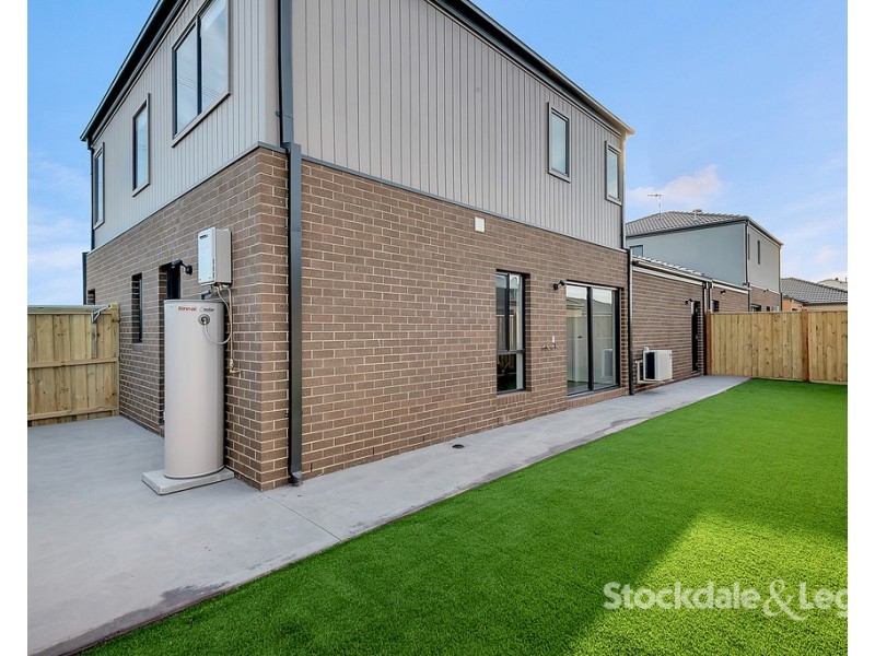 43 Corymbia Way, Mickleham VIC 3064