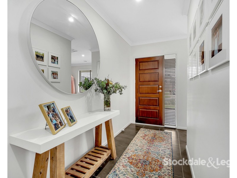 8 Lusco Street, Kalkallo VIC 3064