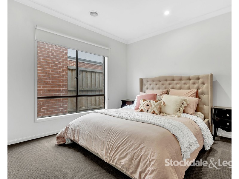 8 Lusco Street, Kalkallo VIC 3064