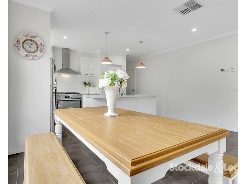 8 Lusco Street, Kalkallo VIC 3064