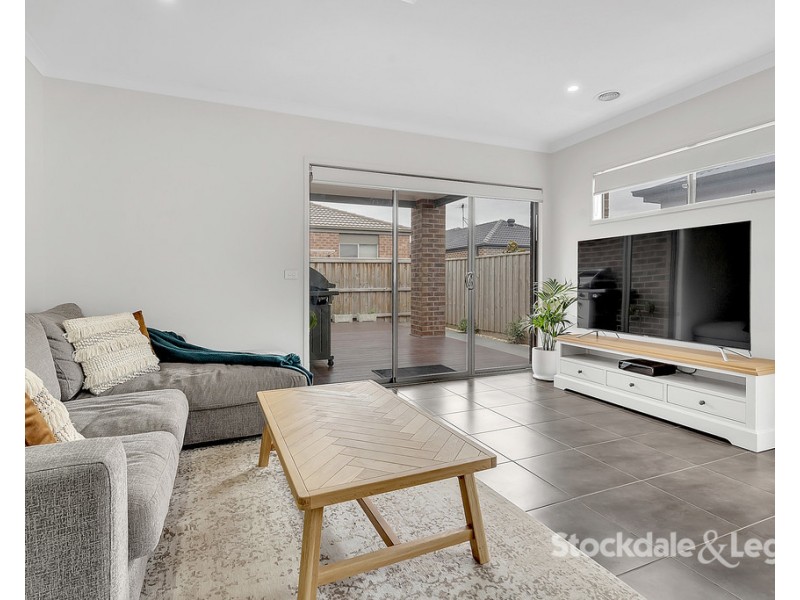 8 Lusco Street, Kalkallo VIC 3064