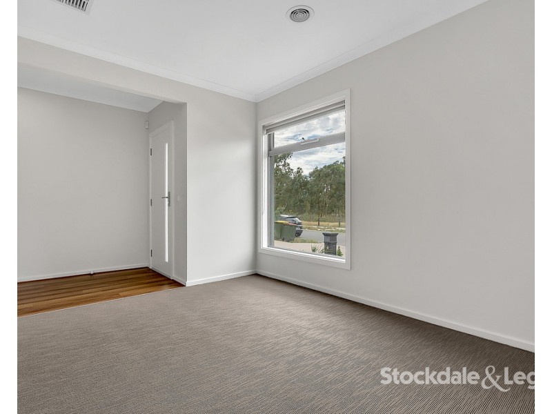 191 Forest Red Gum Drive, Mickleham VIC 3064