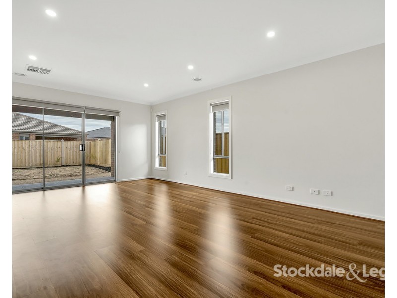 191 Forest Red Gum Drive, Mickleham VIC 3064