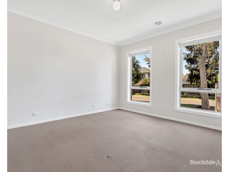 68 Huntington Drive, Craigieburn VIC 3064