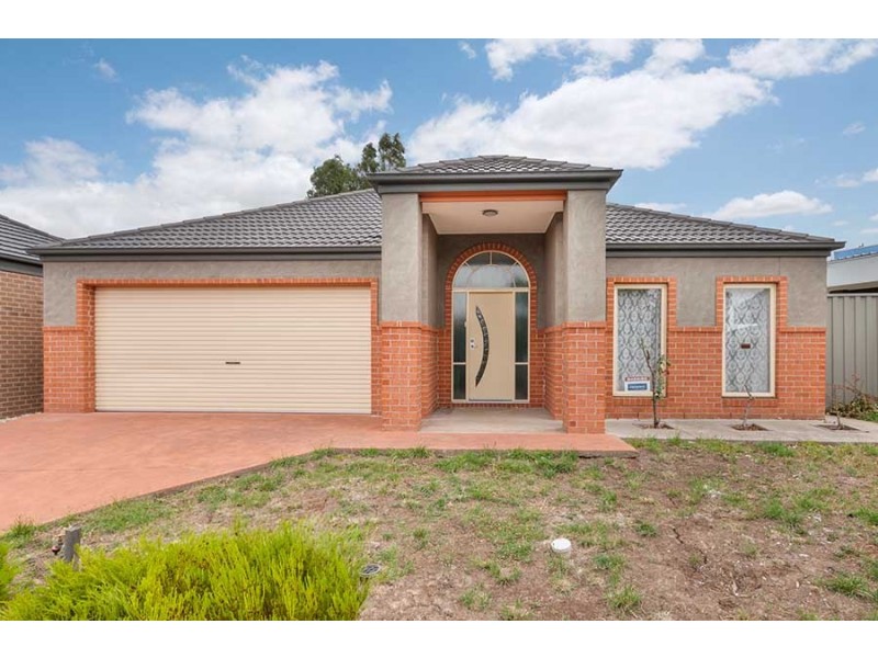 17 Princes Circuit, Craigieburn VIC 3064