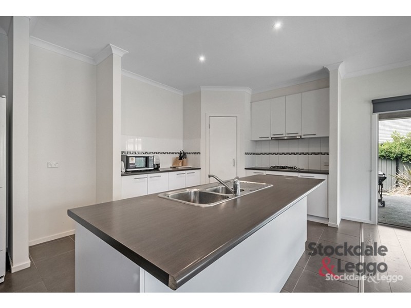26 Grove Road, Craigieburn VIC 3064