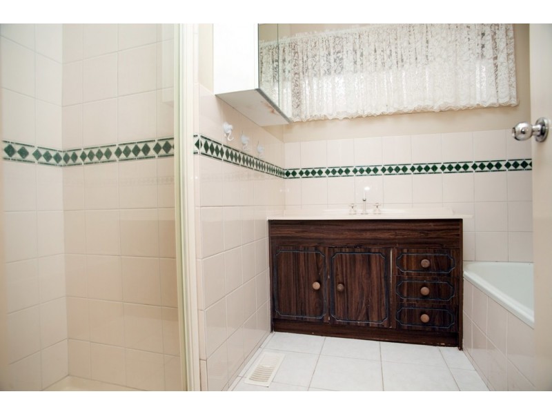 47 Hothlyn Drive, Craigieburn VIC 3064