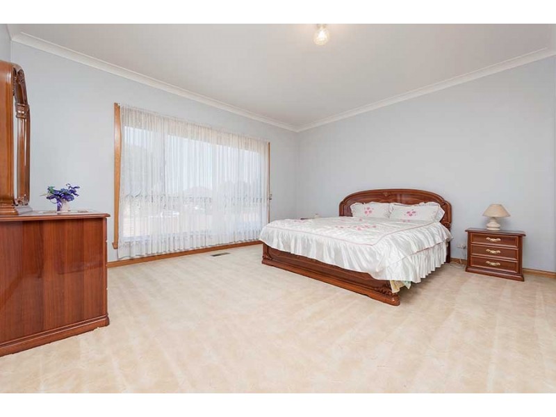 22 Herbert Street, Dallas VIC 3047