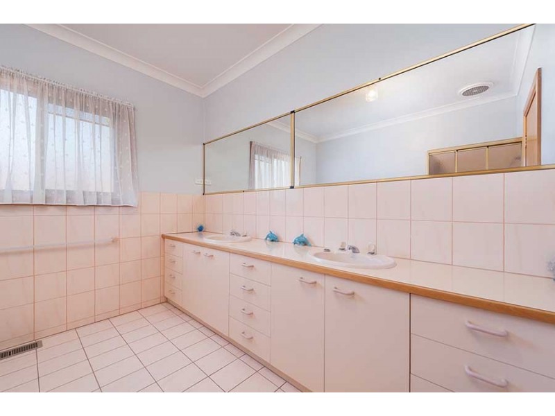 22 Herbert Street, Dallas VIC 3047