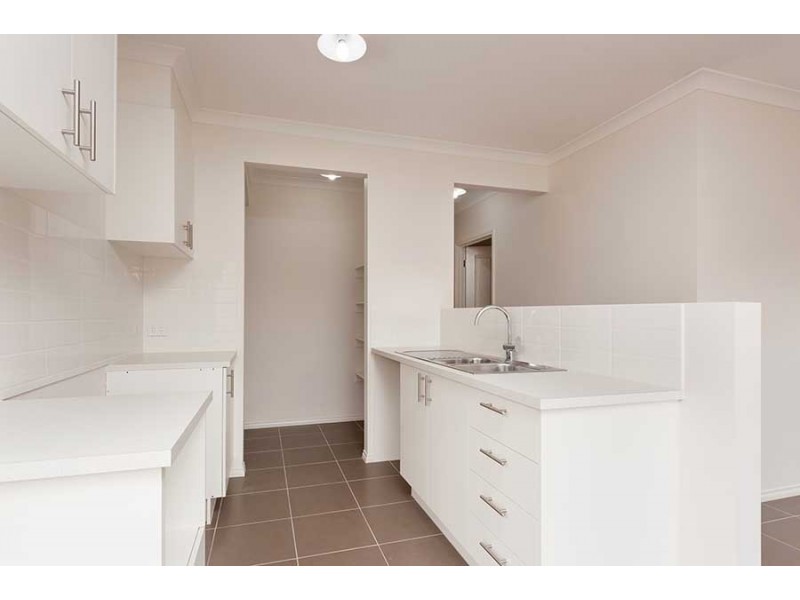 12 Violet Place, Craigieburn VIC 3064