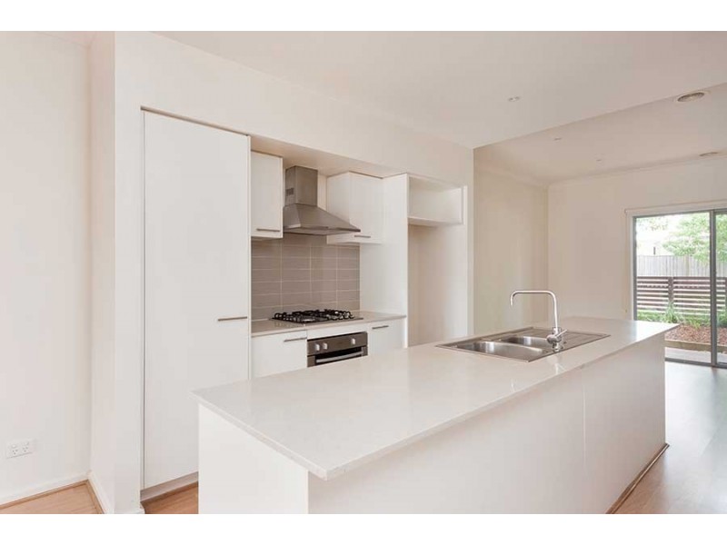6/8 Moresby Court, Craigieburn VIC 3064
