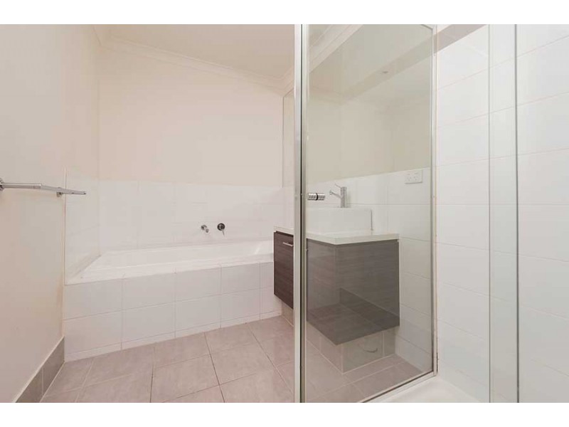 6/8 Moresby Court, Craigieburn VIC 3064