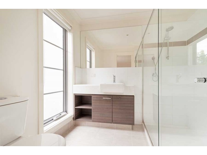 6/8 Moresby Court, Craigieburn VIC 3064