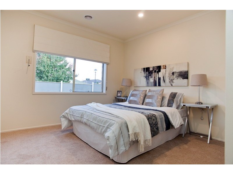 10 William Hovell Pass, Craigieburn VIC 3064