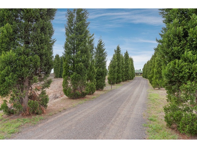 30 Kinloch Court, Craigieburn VIC 3064