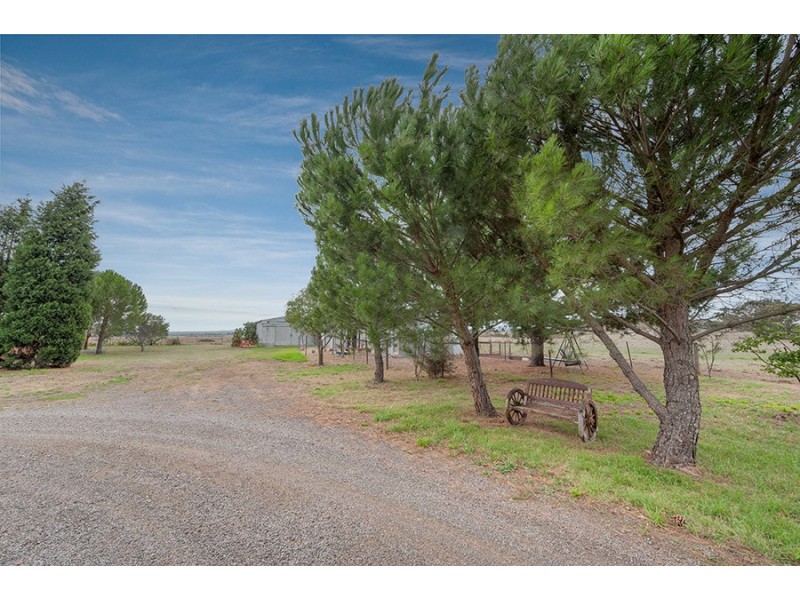 30 Kinloch Court, Craigieburn VIC 3064