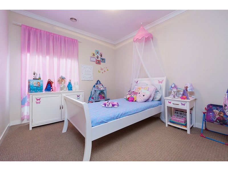 10 Penfold Street, Craigieburn VIC 3064