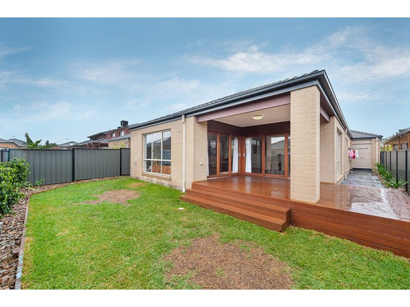 10 Penfold Street, Craigieburn VIC 3064