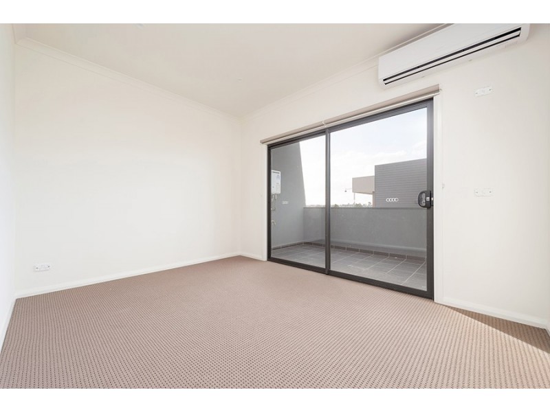 2 1/27 Punt Street, Craigieburn VIC 3064