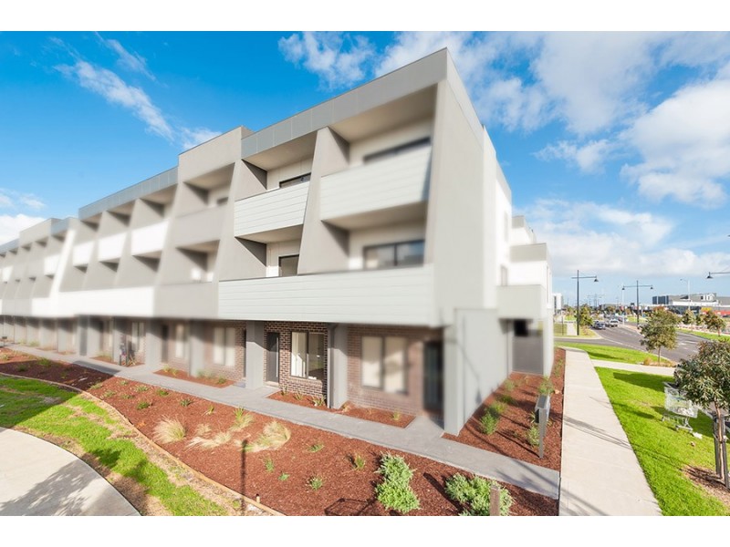 2 1/27 Punt Street, Craigieburn VIC 3064