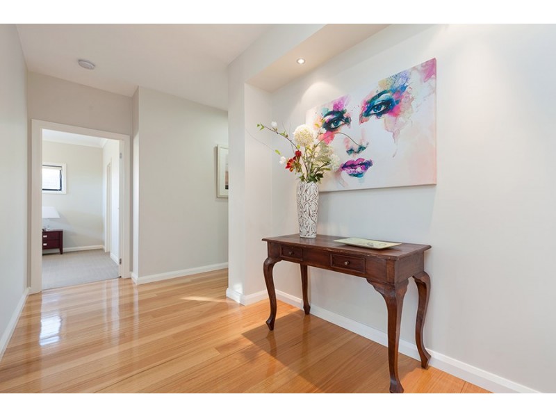 48 Middlesborough Drive, Craigieburn VIC 3064