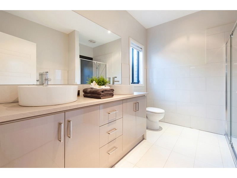 48 Middlesborough Drive, Craigieburn VIC 3064