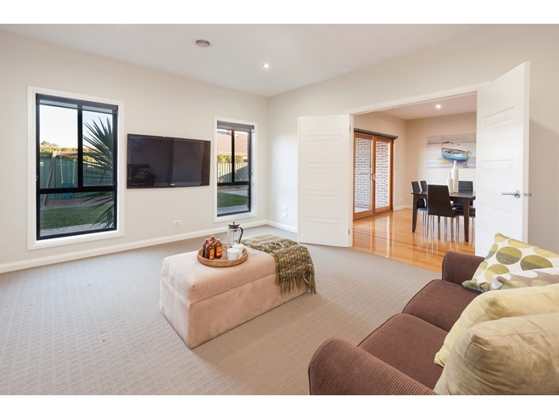 48 Middlesborough Drive, Craigieburn VIC 3064