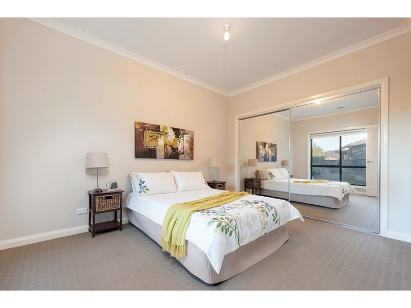48 Middlesborough Drive, Craigieburn VIC 3064