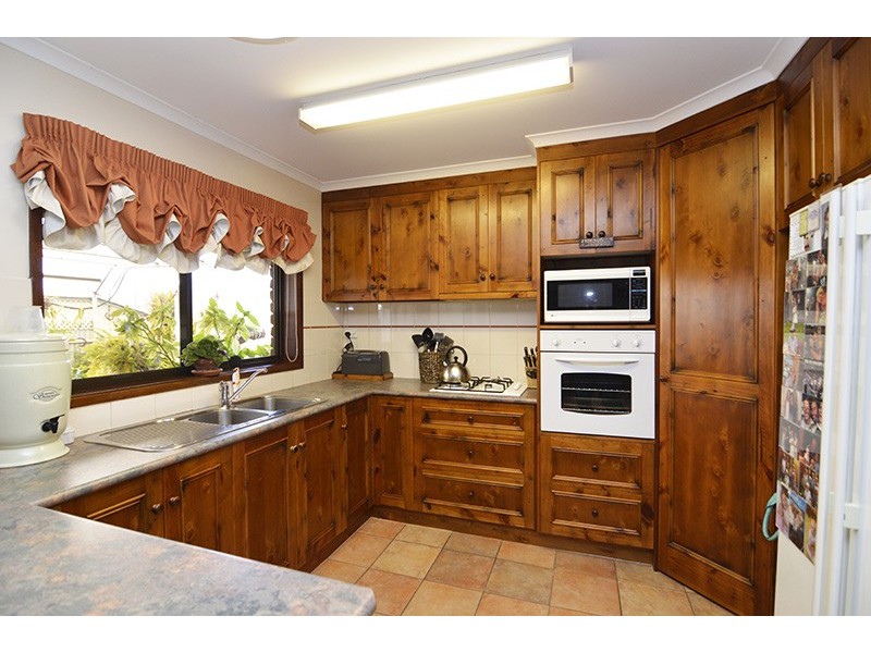 17 Ryder Crescent, Wentworth NSW 2648