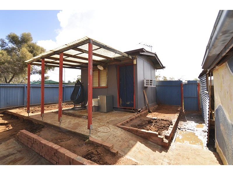 665 Woomera Avenue, Red Cliffs VIC 3496