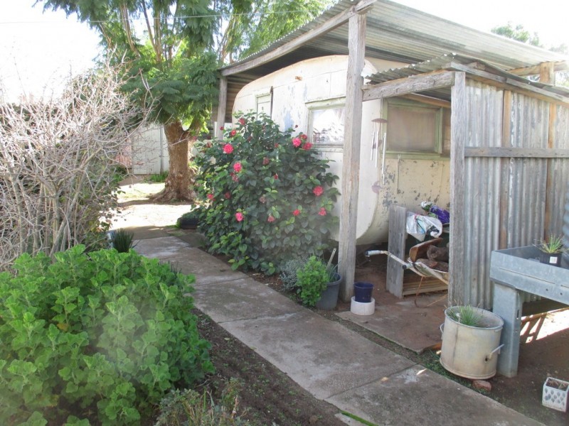 41 Sutcliff Street, Sea Lake VIC 3533