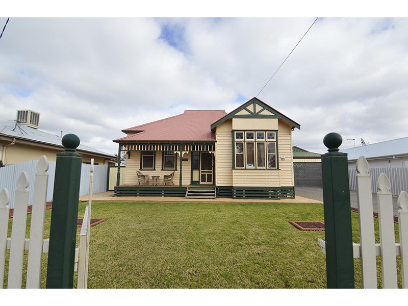 27 Thirteenth Street, Mildura VIC 3500