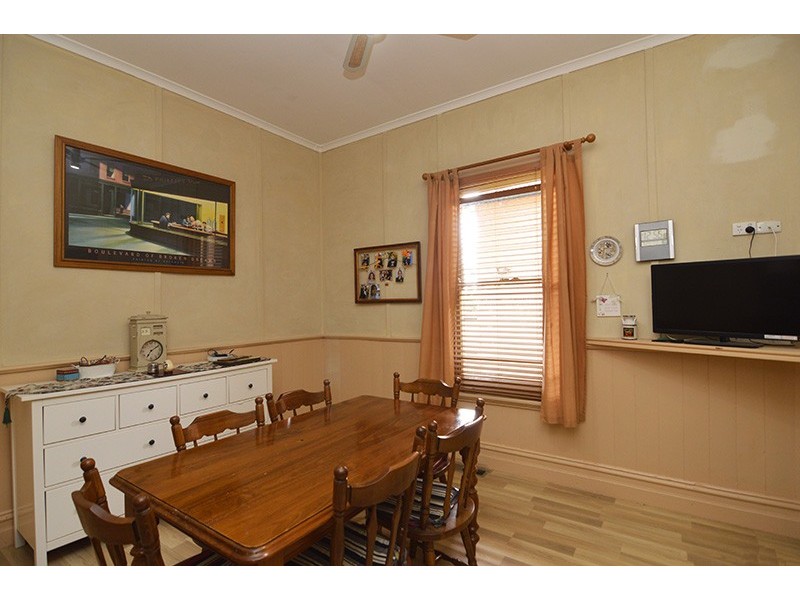 27 Thirteenth Street, Mildura VIC 3500