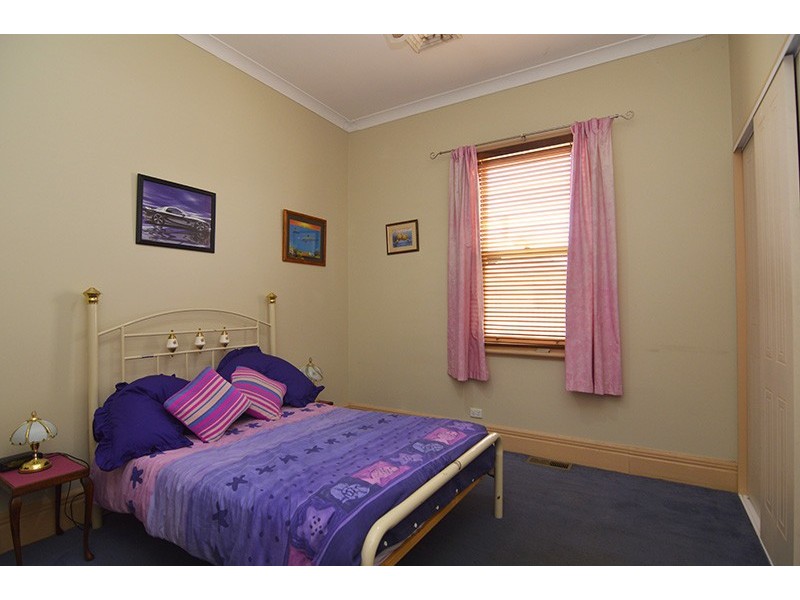 27 Thirteenth Street, Mildura VIC 3500