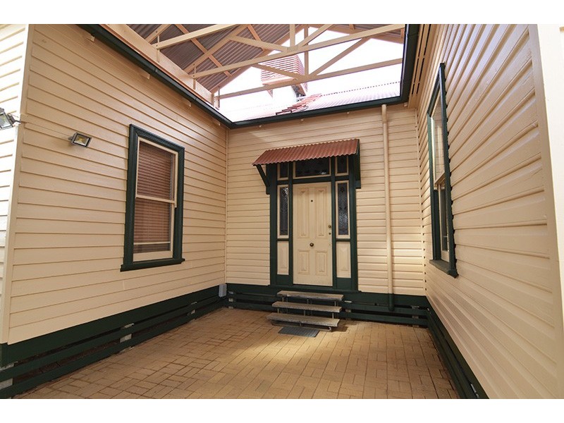 27 Thirteenth Street, Mildura VIC 3500