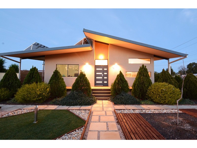 18 Wood Street, Gol Gol NSW 2738