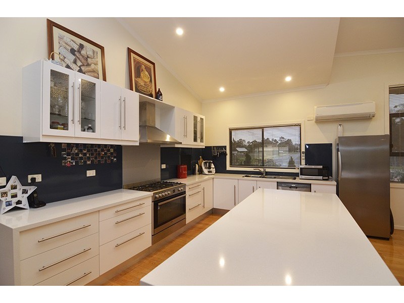 18 Wood Street, Gol Gol NSW 2738