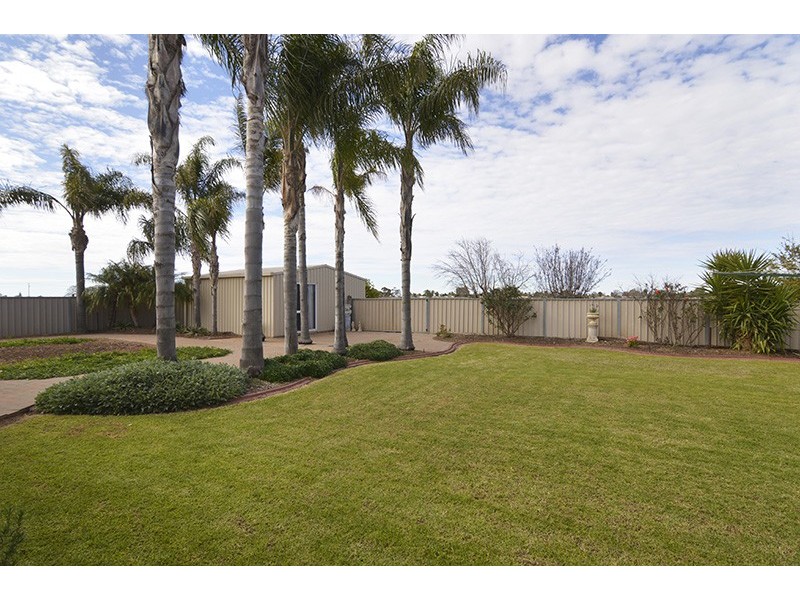 416 Sandilong Avenue, Irymple VIC 3498